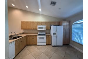 264 3rd Terrace, Cape Coral, FL 33991 - MLS#225031598