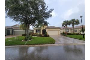 21687 Belvedere Ln, Estero