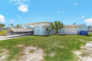 3811 Cruz Drive, St James City, FL 33956 - MLS#225031608