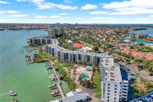 1085 Bald Eagle Drive, Marco Island, FL 34145 - MLS#225031616