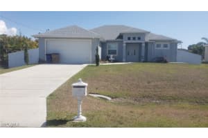 3407 20th Street, Lehigh Acres, FL 33976 - MLS#225031685