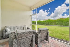 2916 Royal Gardens Avenue, Fort Myers, FL 33916 - MLS#225031770