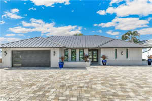 2286 28th Street, Cape Coral, FL 33904 - MLS#225031790