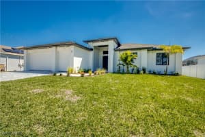 17 Nw 36th Ave, Cape Coral