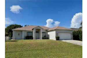 2244 27th Terrace, Cape Coral, FL 33914 - MLS#225031852