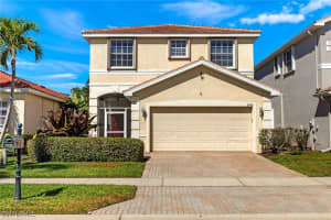 8940 Spring Mountain Way, Fort Myers