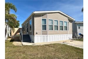 4520 Split Log Lane, Estero, FL 33928 - MLS#225031888