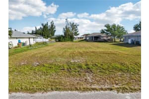 2821 6th Terrace, Cape Coral, FL 33993 Sold 09/29/25