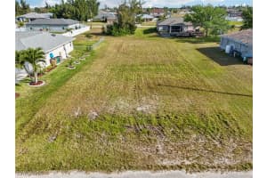 2821 6th Terrace, Cape Coral, FL 33993 Sold 09/29/25