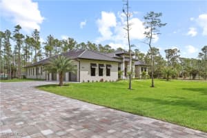 4987 Mahogany Ridge Drive, Naples, FL 34119 - MLS#225031923