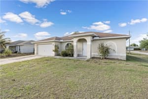 2700 58th Street, Lehigh Acres, FL 33971 Sold 08/07/25
