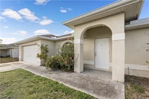 2700 58th Street, Lehigh Acres, FL 33971 Sold 08/07/25