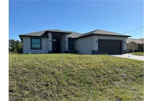 4019 34th Street, Lehigh Acres, FL 33976 Sold 06/30/25