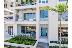 201 8TH Street, Naples, FL 34102 - MLS#225031992