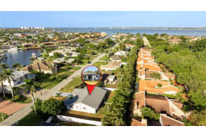 959 Town And River Drive, Fort Myers, FL 33919 - MLS#225032009