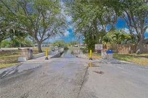 2238 Davis Boulevard, Fort Myers, FL 33905 Sold 05/23/25