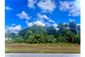 1001 Sentinela Boulevard, Lehigh Acres, FL 33974 Sold 11/04/25