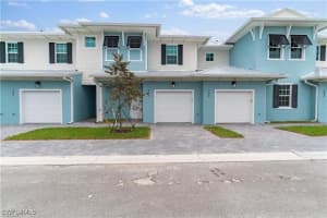 26331 Coco Cay Cir, Bonita Springs