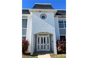 6824 Sandtrap Dr 4, Fort Myers