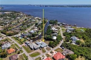 1888 Coral Circle, North Fort Myers, FL 33903 - MLS#225032241