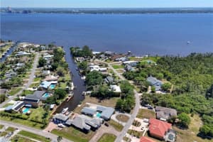 1888 Coral Circle, North Fort Myers, FL 33903 - MLS#225032241