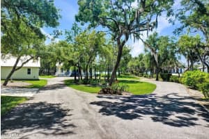 17150 Scout Camp Rd Alva, FL 33920 - Off Market