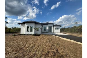 2811 36th Avenue, Naples, FL 34117 Sold 04/30/25
