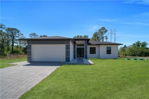 315 Stonybrook Avenue, Lehigh Acres, FL 33972 Sold 06/25/25