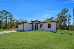 315 Stonybrook Avenue, Lehigh Acres, FL 33972 Sold 06/25/25