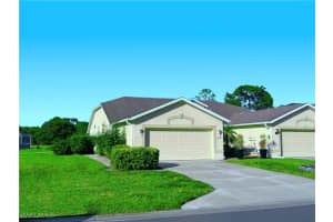 5390 Whitten Dr, Naples