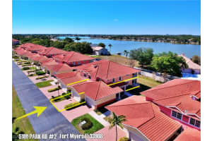5180 Park Rd 2, Fort Myers