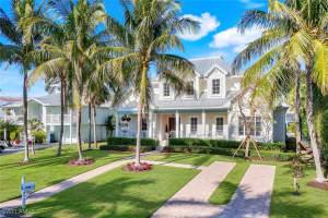455 13th Avenue, Naples, FL 34102 - MLS#225032352