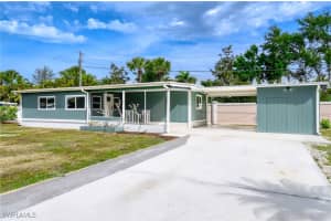 16 Sonderhen Dr, Naples