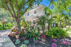 2800 Lakeview Drive, Naples, FL 34112 - MLS#225032417