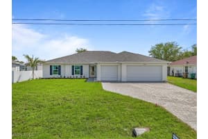 2423 20th Place, Cape Coral, FL 33993 - MLS#225032507
