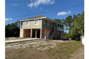 850 Bell Boulevard, Lehigh Acres, FL 33974 Sold 07/03/25