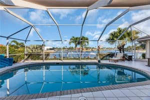 2102 10th Place, Cape Coral, FL 33990 - MLS#225032593