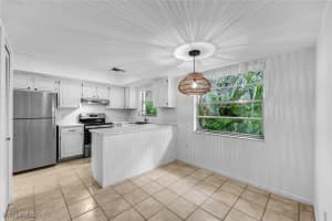 3200 Binnacle Drive, Naples, FL 34103 - MLS#225032597