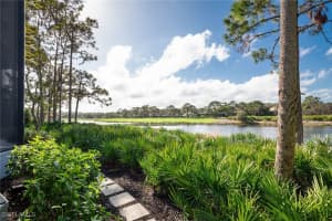 948 Barcarmil Way, Naples, FL 34110 Sold 05/29/25