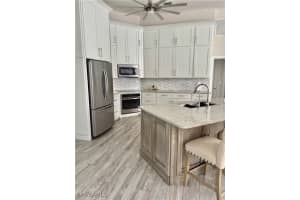 1850 Crayton Road, Naples, FL 34102 Sold 08/08/25