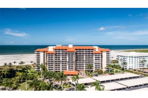 180 Seaview Court, Marco Island, FL 34145 Sold 07/31/25