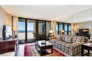 180 Seaview Court, Marco Island, FL 34145 Sold 07/31/25