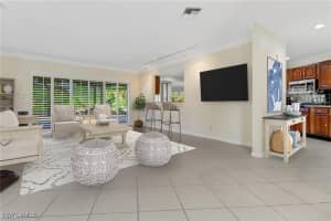 449 Cypress Way E, Naples, FL 34110 Sold 08/06/25