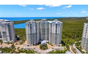 285 Grande Way 705, Naples