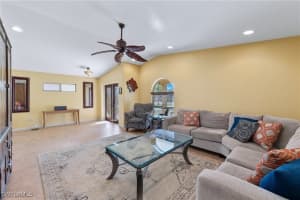5541 Winkler Road, Fort Myers, FL 33919 - MLS#225032719