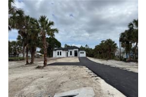 2699 2nd Avenue, Naples, FL 34117 Sold 05/12/25