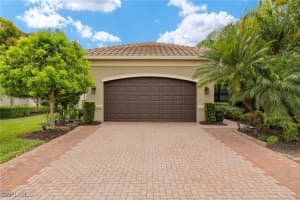 4194 Amelia Way, Naples