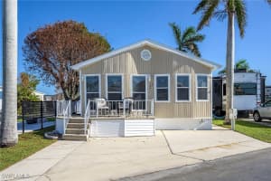 11148 Stardust Dr, Fort Myers