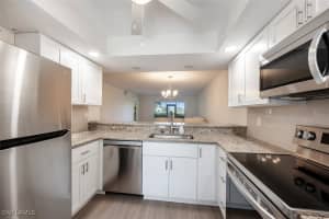 433 Country Hollow Court, Naples, FL 34104 Sold 05/21/25