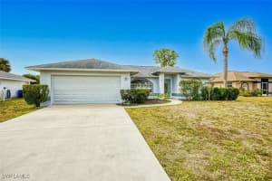 2511 7th Street, Lehigh Acres, FL 33971 Sold 06/18/25